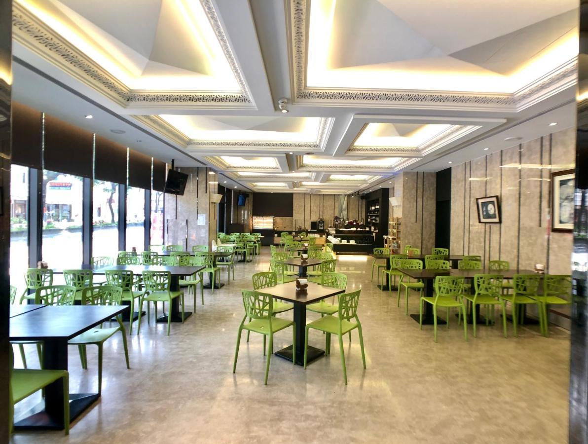 冠月精品旅館-Puli Ease Hotel Exterior photo