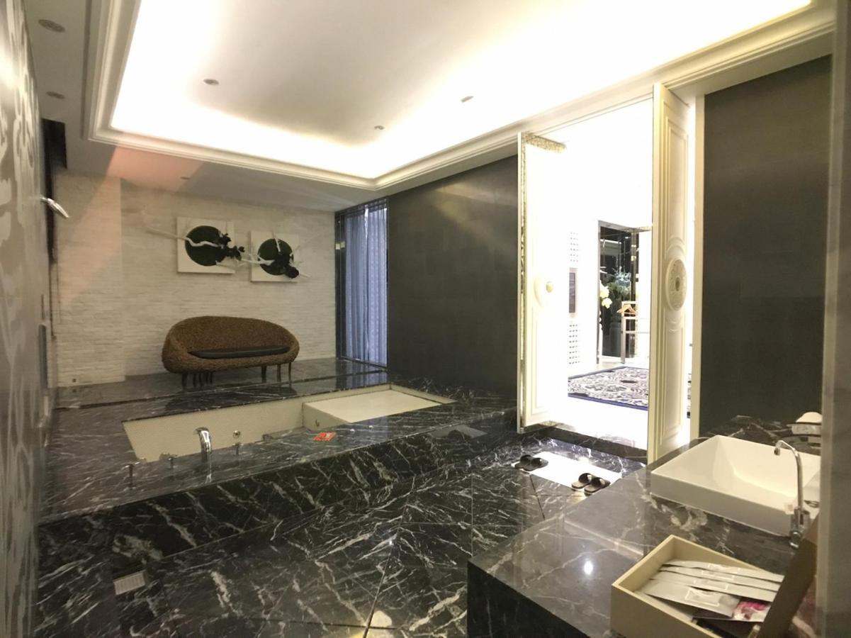 冠月精品旅館-Puli Ease Hotel Exterior photo