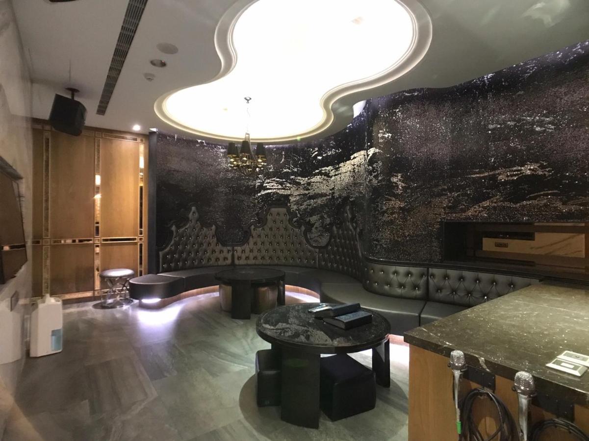 冠月精品旅館-Puli Ease Hotel Exterior photo