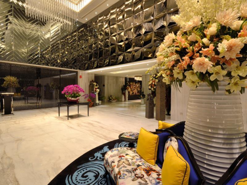 冠月精品旅館-Puli Ease Hotel Exterior photo